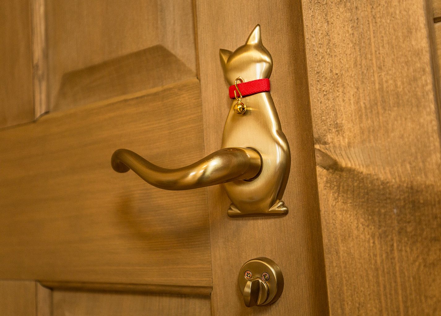 Door knob